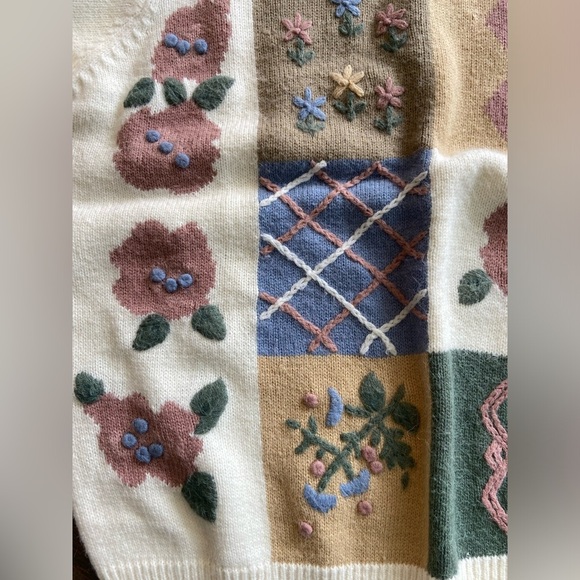 Vintage spring floral knit sweater size‎ large - Picture 2 of 2